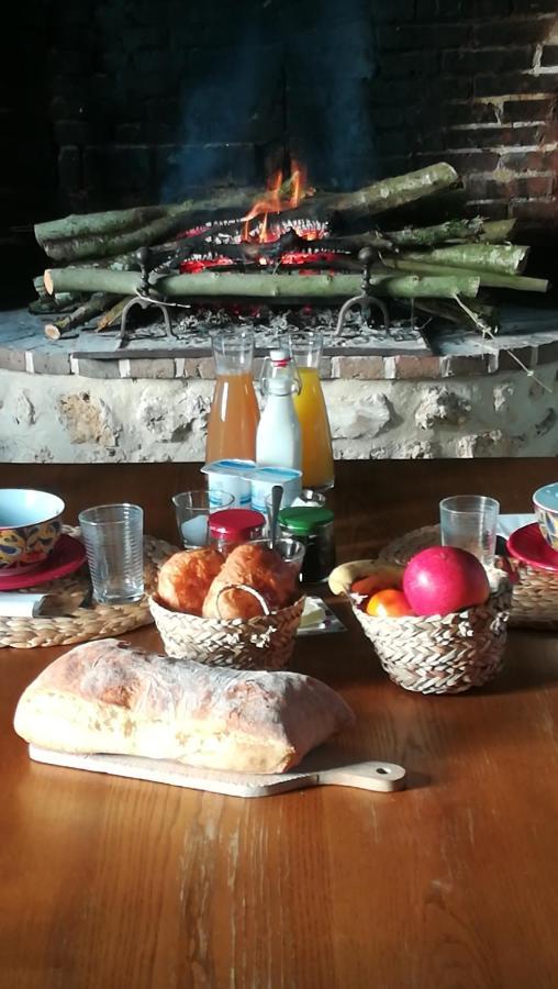 Au Bouton Dort Bed and Breakfast Sainte-Gauburge-Sainte-Colombe Εξωτερικό φωτογραφία